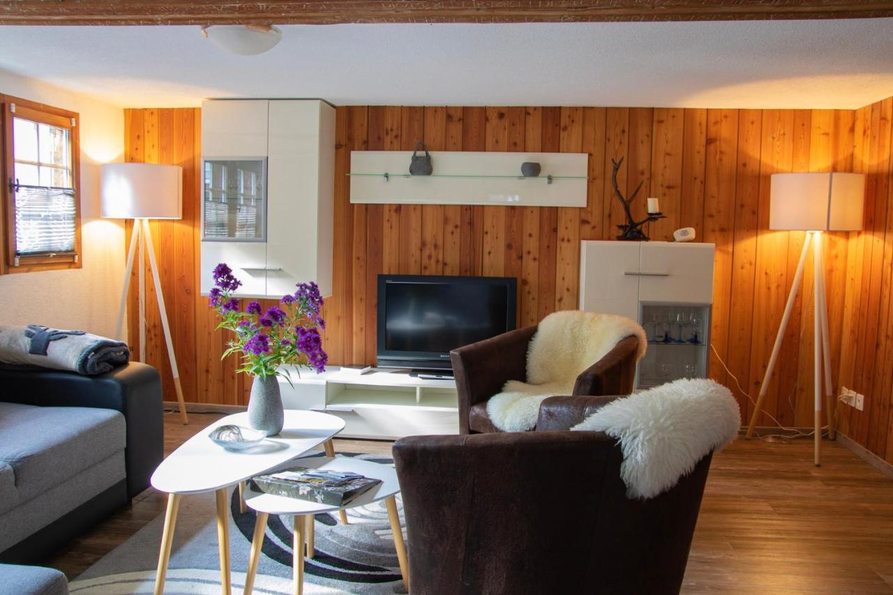 Ferienwohnung Slavica Dorfstrasse 94 رندة المظهر الخارجي الصورة