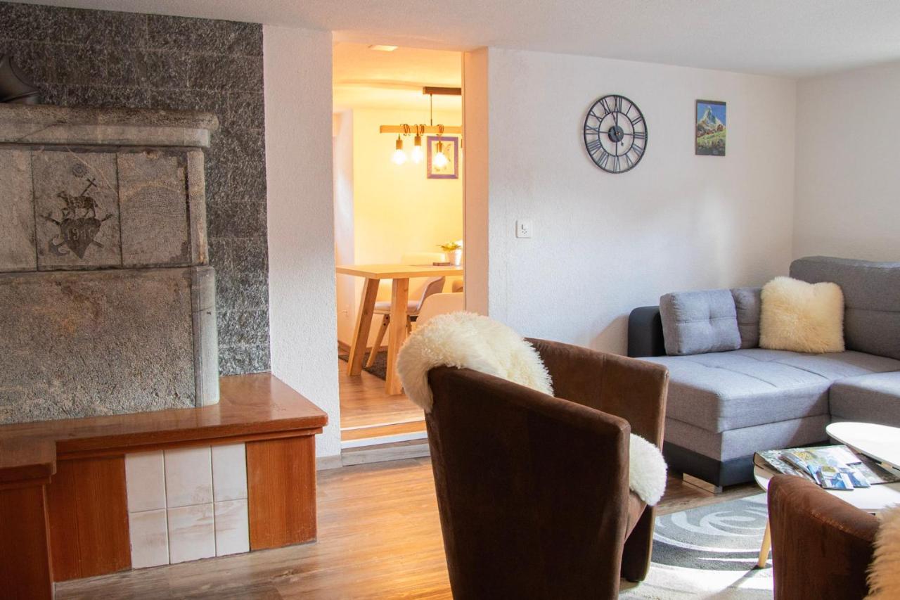 Ferienwohnung Slavica Dorfstrasse 94 رندة المظهر الخارجي الصورة